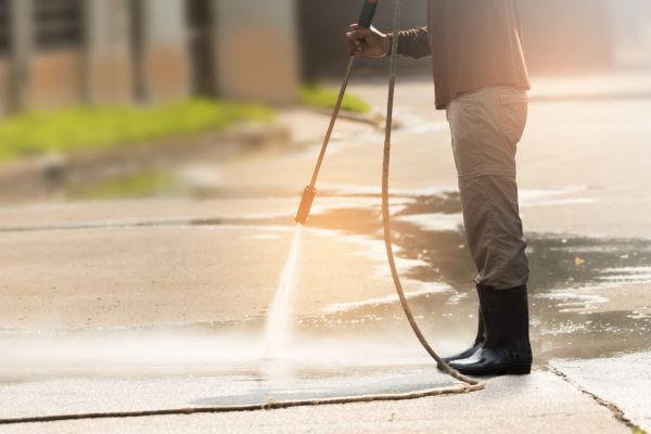 Residential Concrete Cleaning in Poway