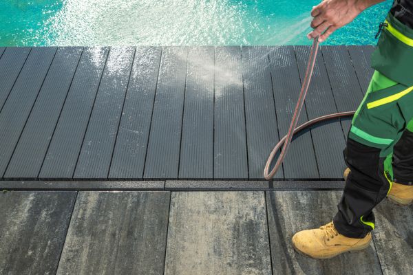 Pool Area Pressure Cleaning in Poway