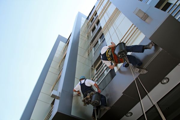 Condo Exterior Cleaning in Poway