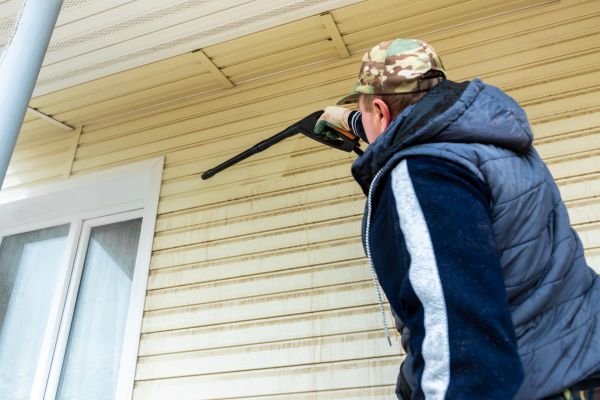 Vinyl Siding Pressure Cleaning in Poway